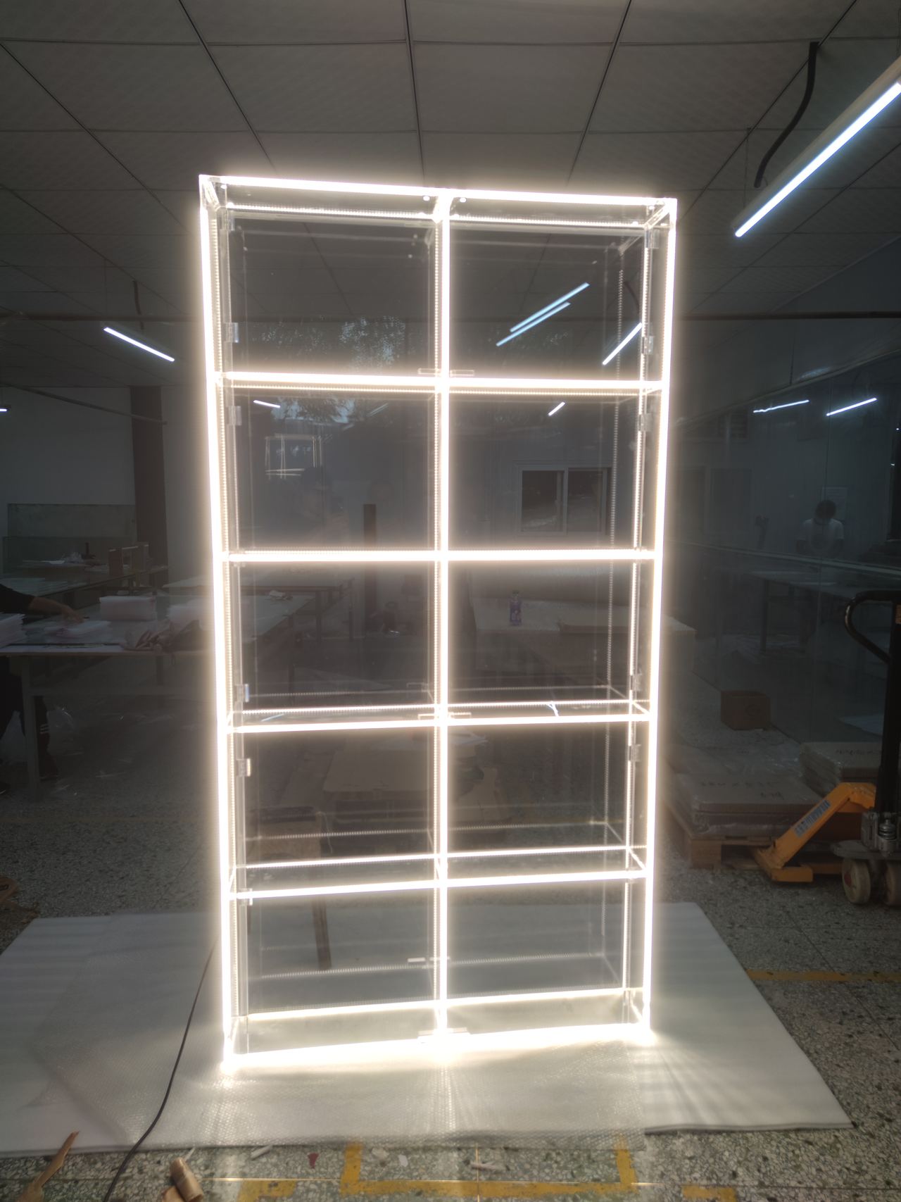 定制亚克力发光展柜悬浮效果透明展示柜产品展柜陈列柜 图片 2